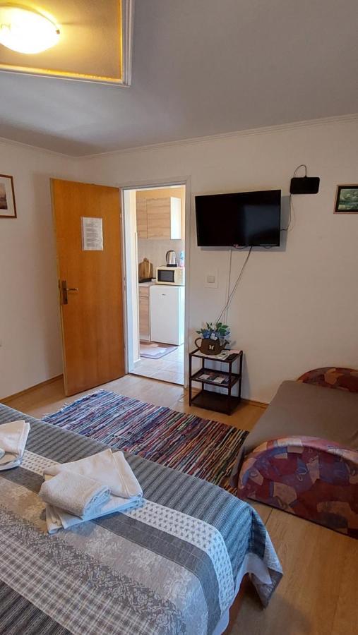 Apartments Katarina Umag Exterior photo